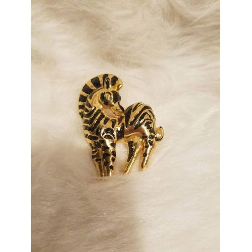 Zebra brooch Pendant gold and black with rhinestone‎ eye. - Picture 3 of 6